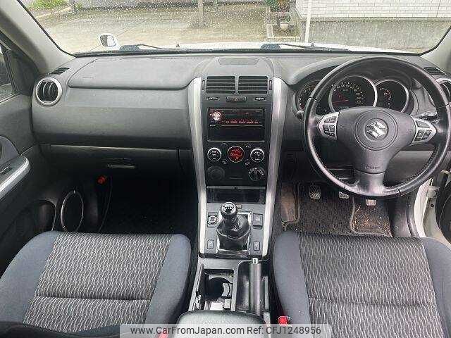 suzuki escudo 2014 504928-930721 image 1