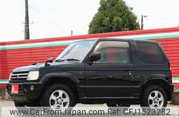 mitsubishi pajero-mini 2006 CFJ1523282