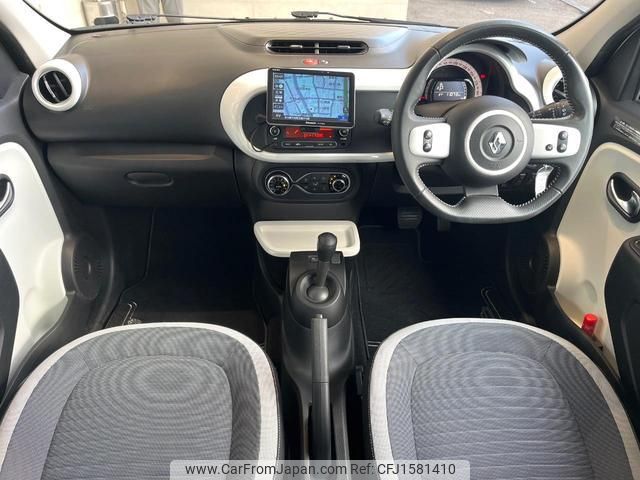 renault twingo 2018 CFJ1581410 image 2