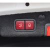 mercedes-benz c-class 2019 CFJ1807773 image 18