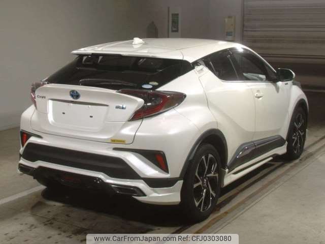 toyota c-hr 2017 -TOYOTA--C-HR DAA-ZYX10--ZYX10-2060506---TOYOTA--C-HR DAA-ZYX10--ZYX10-2060506- image 2