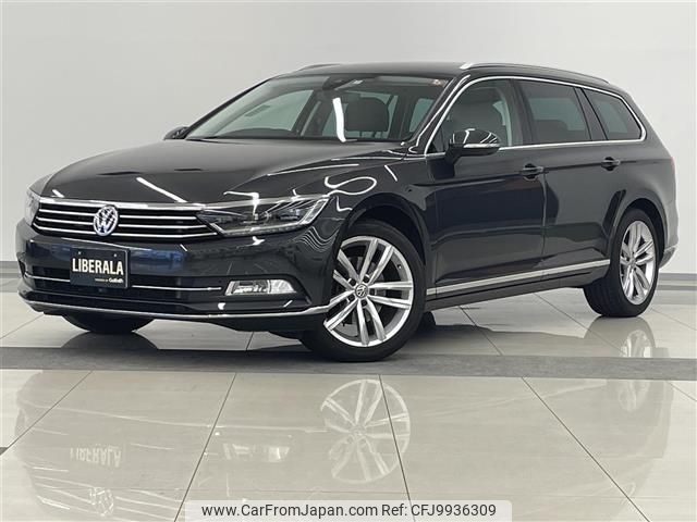 volkswagen passat-variant 2017 -VOLKSWAGEN--VW Passat Variant DBA-3CCZE--WVWZZZ3CZJE017608---VOLKSWAGEN--VW Passat Variant DBA-3CCZE--WVWZZZ3CZJE017608- image 1