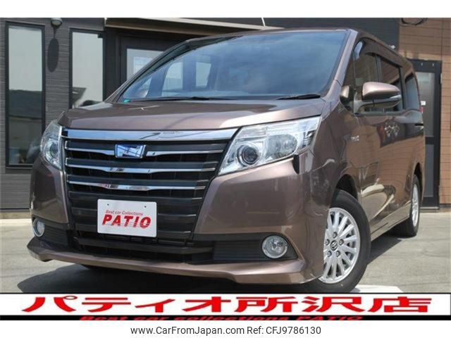 toyota noah 2015 CARSENSOR_JP_AU5758097788 image 1