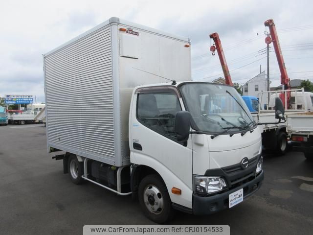 hino dutro 2017 GOO_NET_EXCHANGE_0510853A30240829W011 image 2