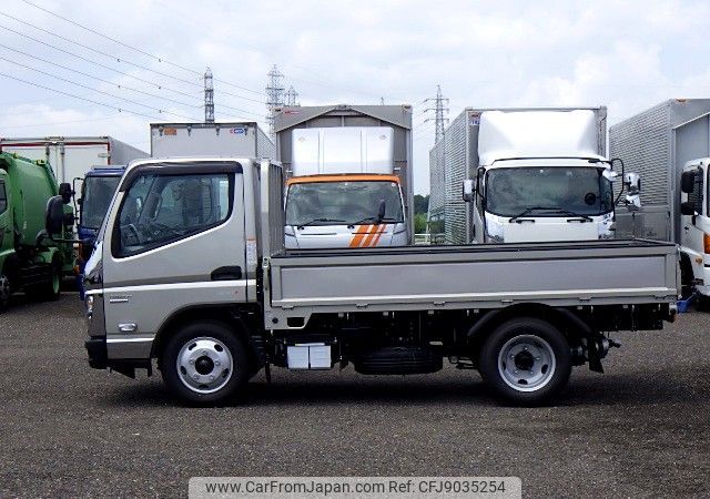 mitsubishi-fuso canter 2023 REALMOTOR_N9023070111F-90 image 2