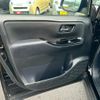 toyota voxy 2020 CFJ1657207 image 16