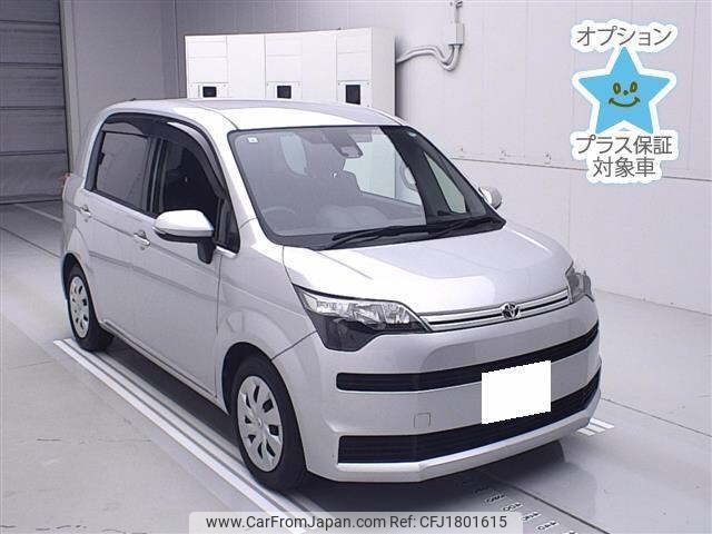 toyota spade 2017 CFJ1801615 image 1