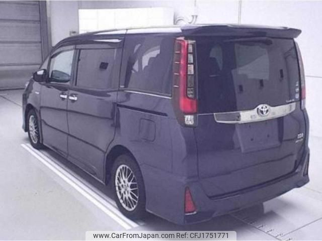 toyota noah 2016 CFJ1751771 image 2