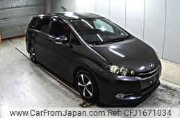 toyota wish 2013 CFJ1671034