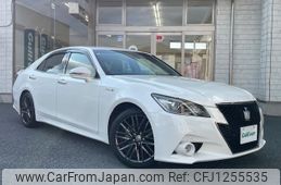 toyota crown 2015 -TOYOTA--Crown DAA-AWS210--AWS210-6085057---TOYOTA--Crown DAA-AWS210--AWS210-6085057-