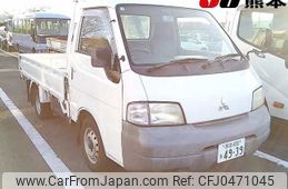 mitsubishi delica-truck 2004 -MITSUBISHI 【熊本 400ﾅ4939】--Delica Truck SK82TM--301595---MITSUBISHI 【熊本 400ﾅ4939】--Delica Truck SK82TM--301595-