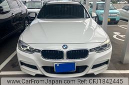 bmw 3-series 2014 CFJ1842445