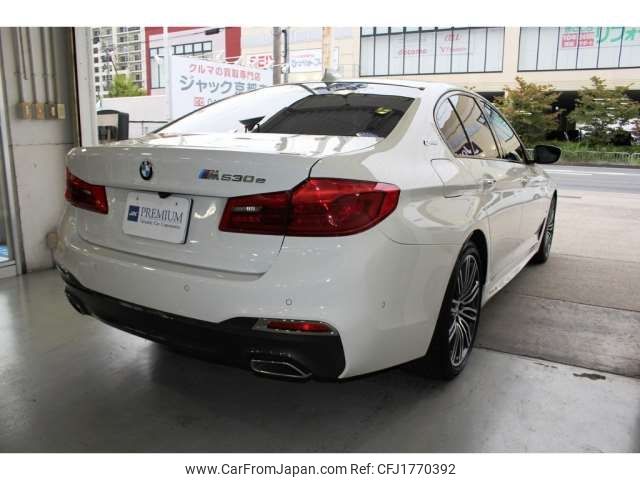 bmw 5-series 2018 CFJ1770392 image 2