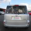 toyota sienta 2004 504749-RAOID10792 image 5