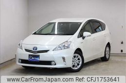 toyota prius-α 2012 CFJ1753641