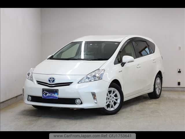 toyota prius-α 2012 CFJ1753641 image 1