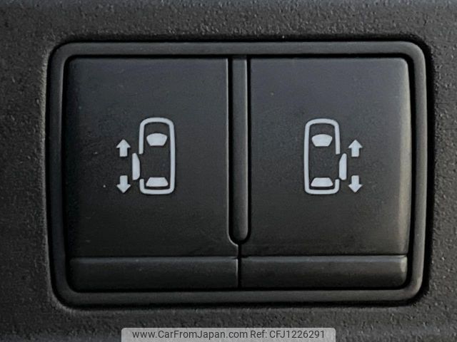 nissan serena 2017 -NISSAN--Serena DAA-GFC27--GFC27-030572---NISSAN--Serena DAA-GFC27--GFC27-030572- image 2