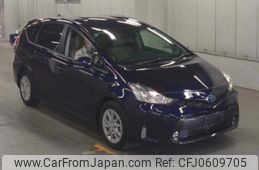 toyota prius-α 2020 quick_quick_6AA-ZVW41W_ZVW41-0090103