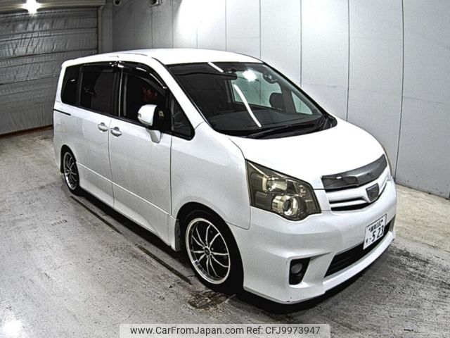 toyota noah 2010 -TOYOTA 【高知 】--Noah ZRR70W-0373058---TOYOTA 【高知 】--Noah ZRR70W-0373058- image 1