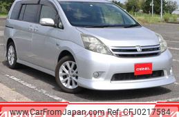 toyota isis 2008 G00199