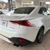 lexus is 2017 CFJ1655075 image 17