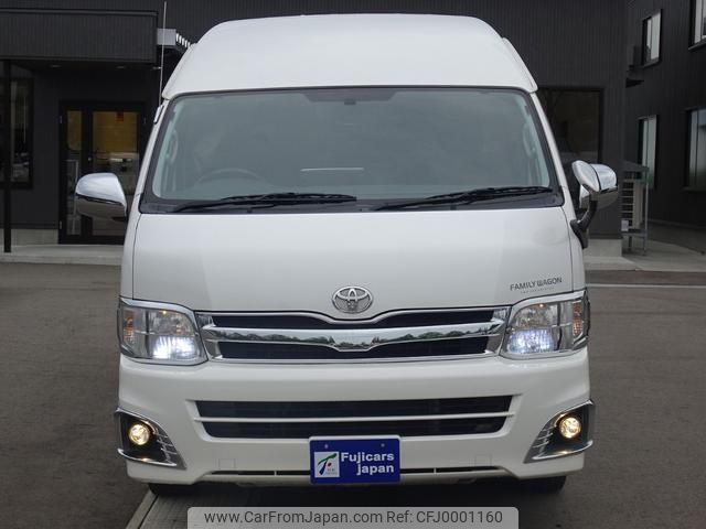 toyota hiace-wagon 2013 GOO_JP_700120021230240713001 image 1