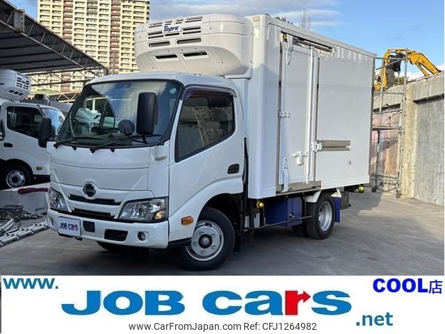 hino dutro 2024 GOO_NET_EXCHANGE_0701949A30250609W001 image 1