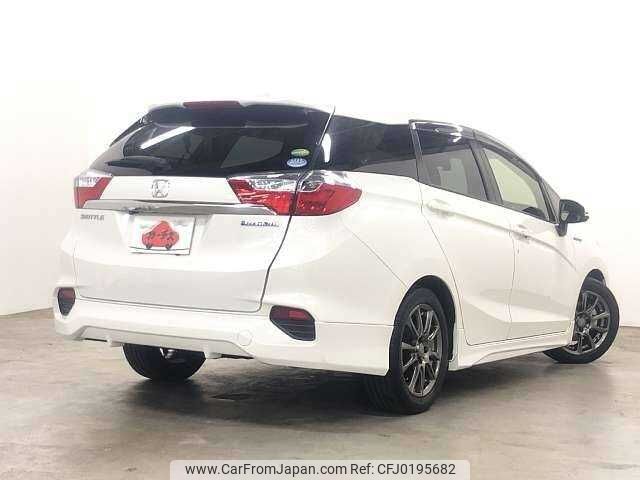 honda fit-shuttle 2016 504928-923875 image 2