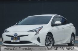 toyota prius 2018 -TOYOTA--Prius DAA-ZVW50--ZVW50-6125001---TOYOTA--Prius DAA-ZVW50--ZVW50-6125001-