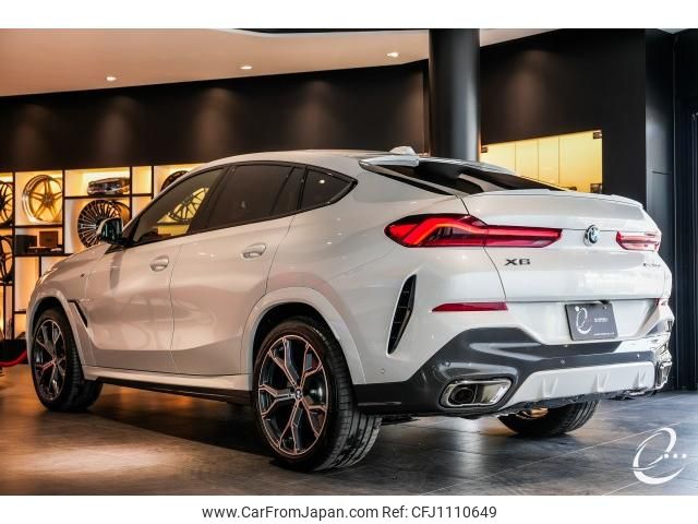 bmw x6 2023 quick_quick_3CA-12EY30S_WBA12EY0909T62384 image 2