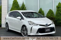 toyota prius-α 2015 CFJ1746728