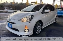 toyota aqua 2012 -TOYOTA--AQUA DAA-NHP10--NHP10-6101734---TOYOTA--AQUA DAA-NHP10--NHP10-6101734-