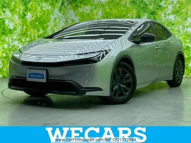 toyota prius 2023 quick_quick_ZVW60_ZVW60-4014601 image 1