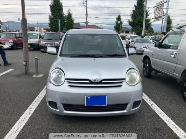 toyota sienta 2010 CFJ1826803 image 1