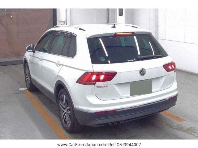 volkswagen tiguan 2019 -VOLKSWAGEN 【神戸 335ﾒ 339】--VW Tiguan ABA-5NCZD--WVGZZZ5NZKW884944---VOLKSWAGEN 【神戸 335ﾒ 339】--VW Tiguan ABA-5NCZD--WVGZZZ5NZKW884944- image 2