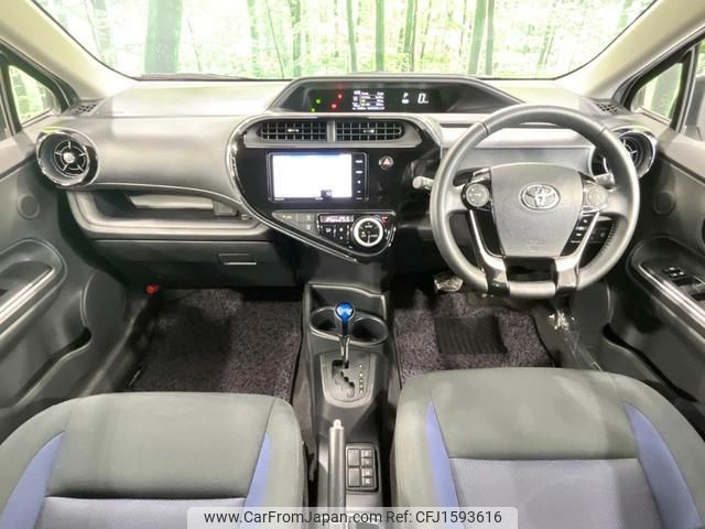 toyota aqua 2017 CFJ1593616 image 2