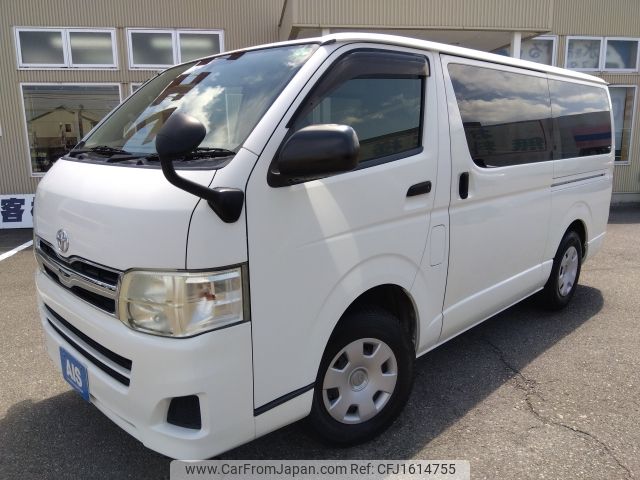 toyota regiusace-van 2013 CFJ1614755 image 1