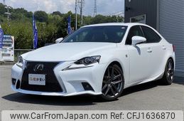 lexus is 2015 CFJ1636870