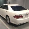 toyota crown 2012 CFJ8823319 image 2