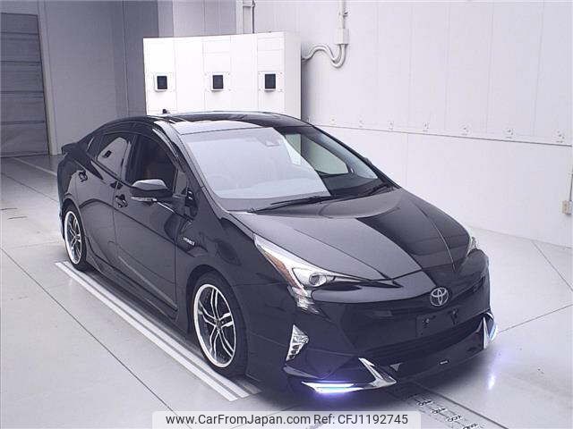 toyota prius 2017 -TOYOTA--Prius ZVW50-6110810---TOYOTA--Prius ZVW50-6110810- image 1