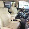 toyota vellfire 2017 CFJ1614594 image 17