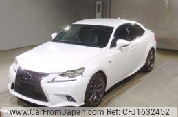 lexus is 2013 CFJ1632452