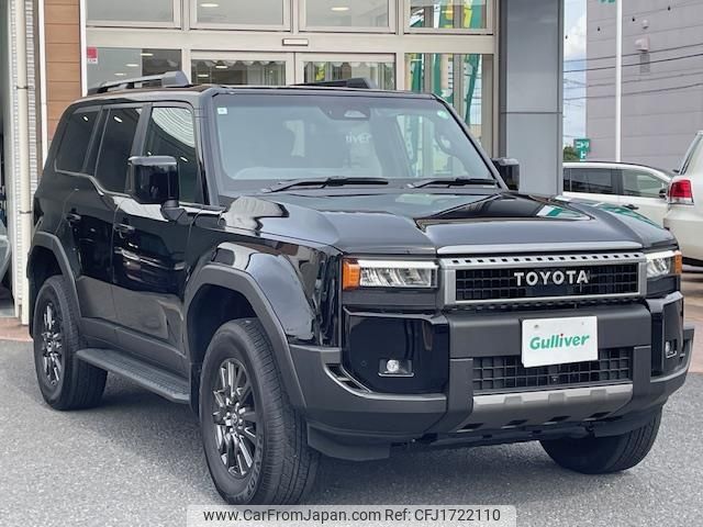 toyota land-cruiser-wagon 2024 CFJ1722110 image 1