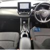 toyota corolla-cross 2023 quick_quick_6AA-ZVG13_1003680 image 4