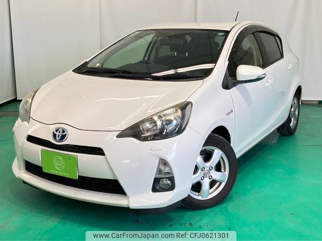 toyota aqua 2013 -TOYOTA 【名変中 】--AQUA NHP10--6139682---TOYOTA 【名変中 】--AQUA NHP10--6139682- image 1