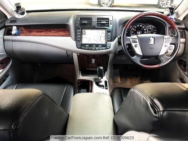 toyota crown 2012 TE4835 image 2