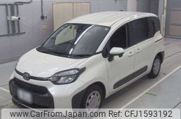 toyota sienta 2023 CFJ1593192