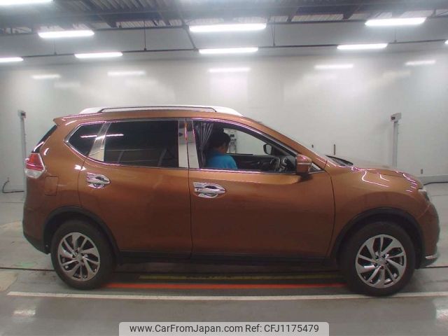 nissan x-trail 2016 NIKYO_WZ28459 image 1