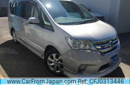 nissan serena 2011 TE949