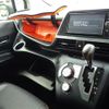 toyota sienta 2018 -TOYOTA--Sienta DBA-NSP170G--NSP170-7164106---TOYOTA--Sienta DBA-NSP170G--NSP170-7164106- image 9